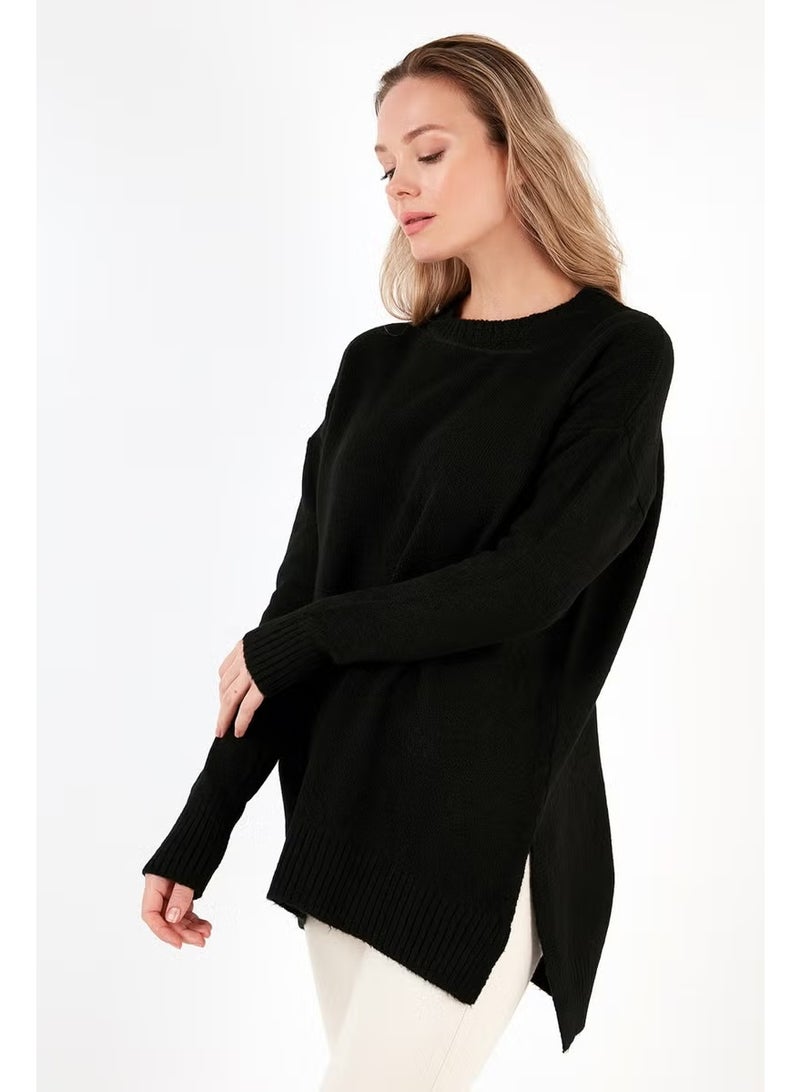 Lela Comfortable Cut Slit Detailed Crew Neck Sweater Women's Sweater 4616142 - Image 2
